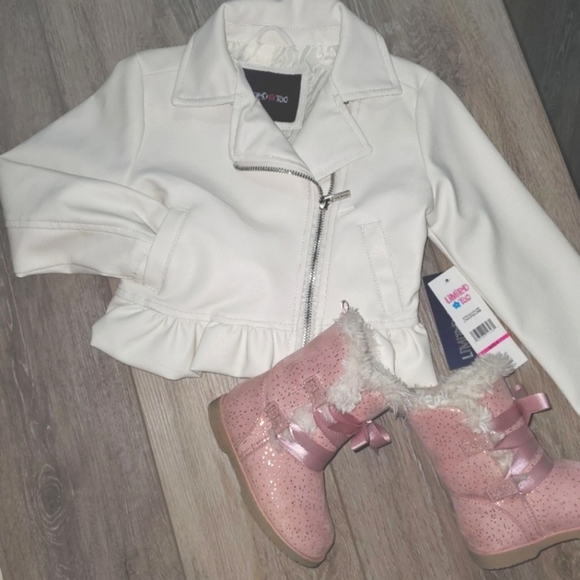 Toddler girls faux suede mauve color boots with fur trim, sparkles in Sz 6 - Picture 3 of 7